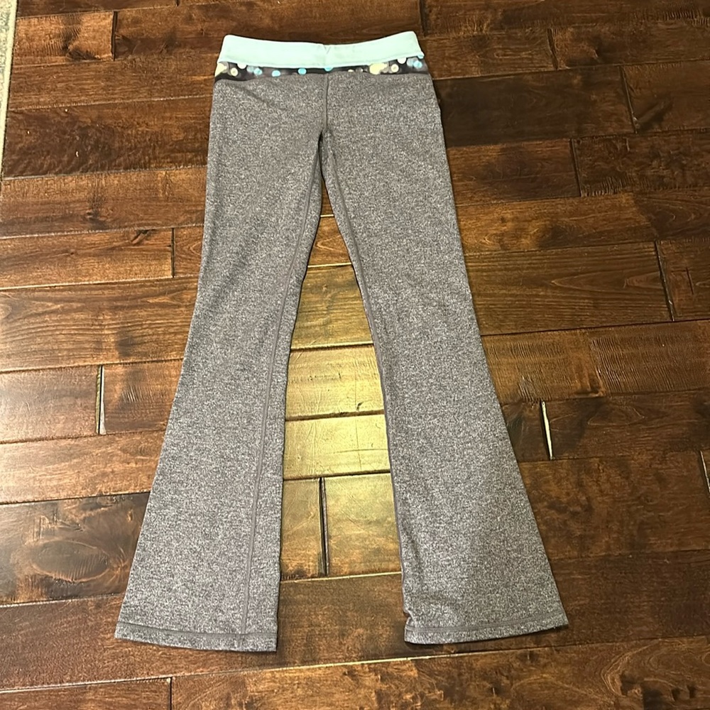 Ivivva reversible leggings in heather grey
